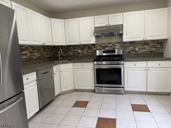 $3,850 | 1704 Bergen Court, Belle Mead, NJ 08502