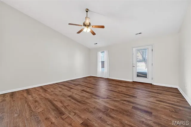 $285,000 | 411 Harby Drive, Wentzville, MO 63385