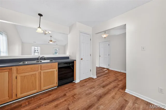 $285,000 | 411 Harby Drive, Wentzville, MO 63385