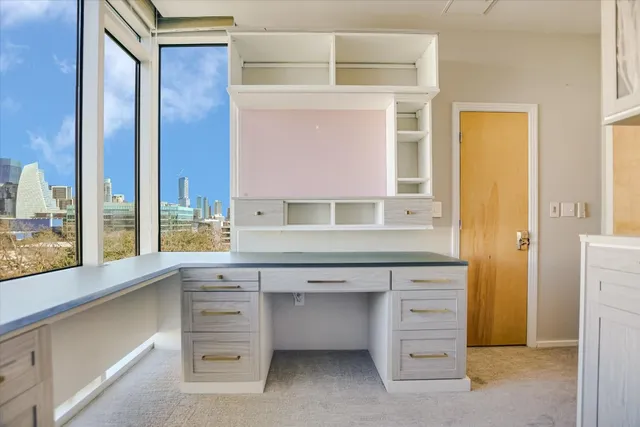 $3,500 | 1600 Barton Springs Road, Unit 4606, Austin, TX 78704