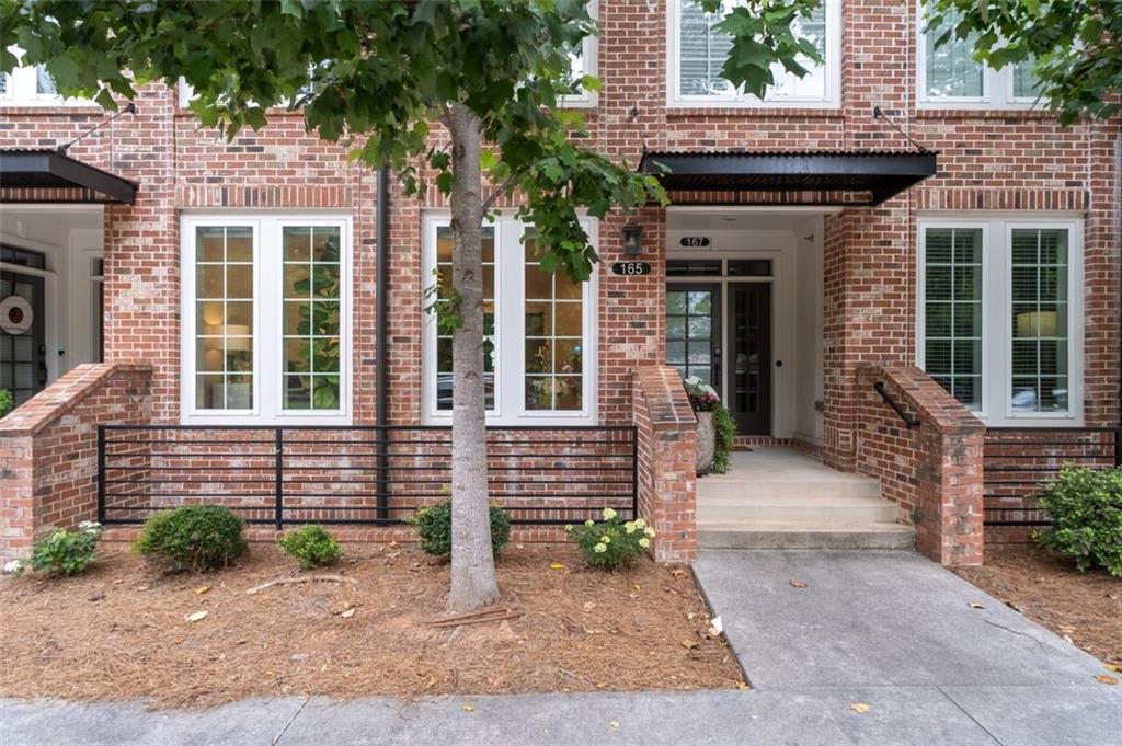 165 Devore Road Alpharetta, GA 30009 - Photo 3 of 36