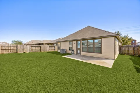 $320,000 | 6615 Hollow Harvest Lane, Katy, TX 77449