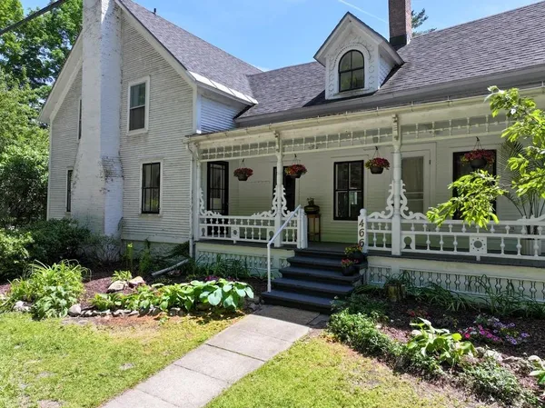 $725,000 | 466 East Main Street, Middlebury, VT 05740
