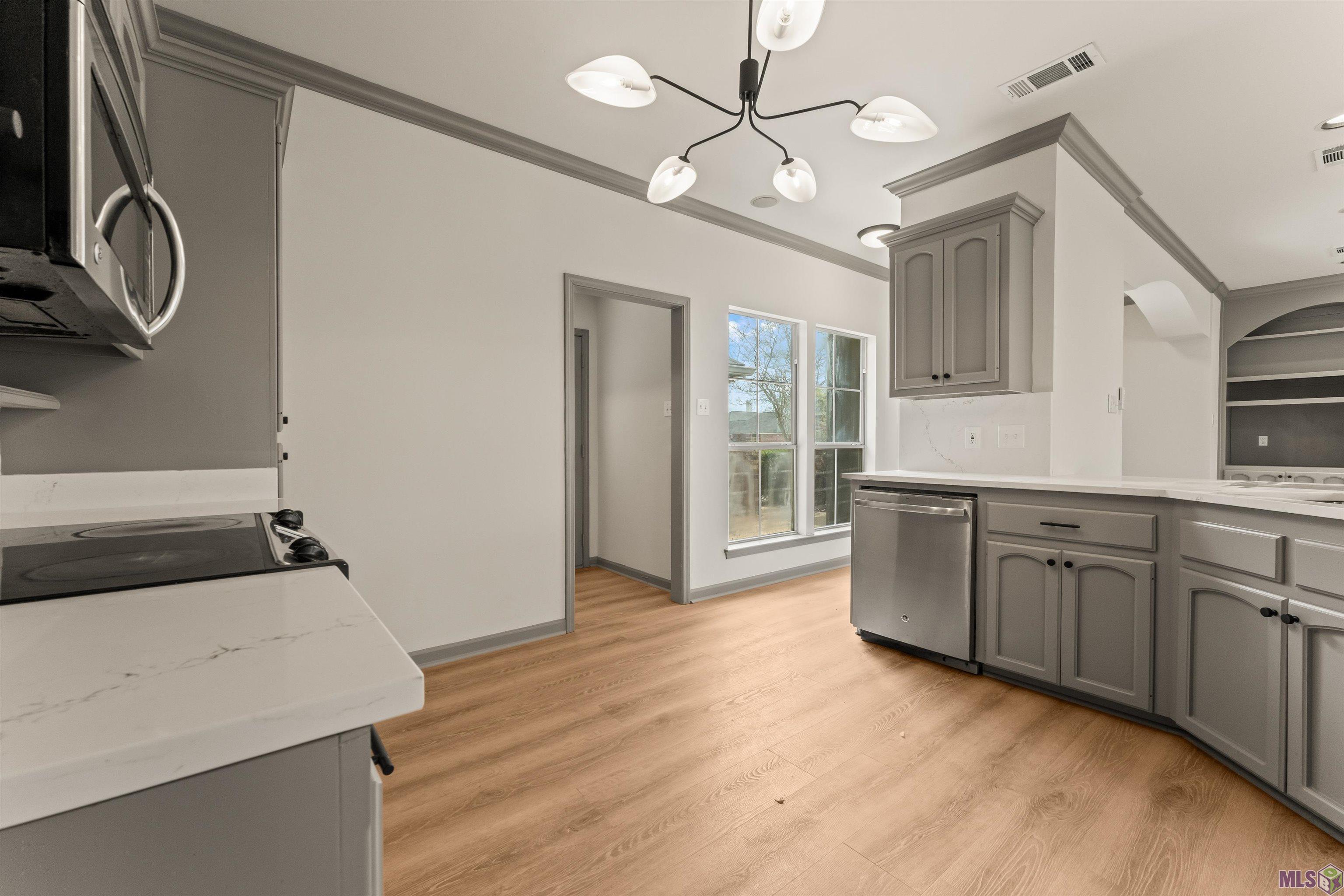 3988 Meadow Ridge Drive Baton Rouge, LA 70817 - Photo 16 of 31