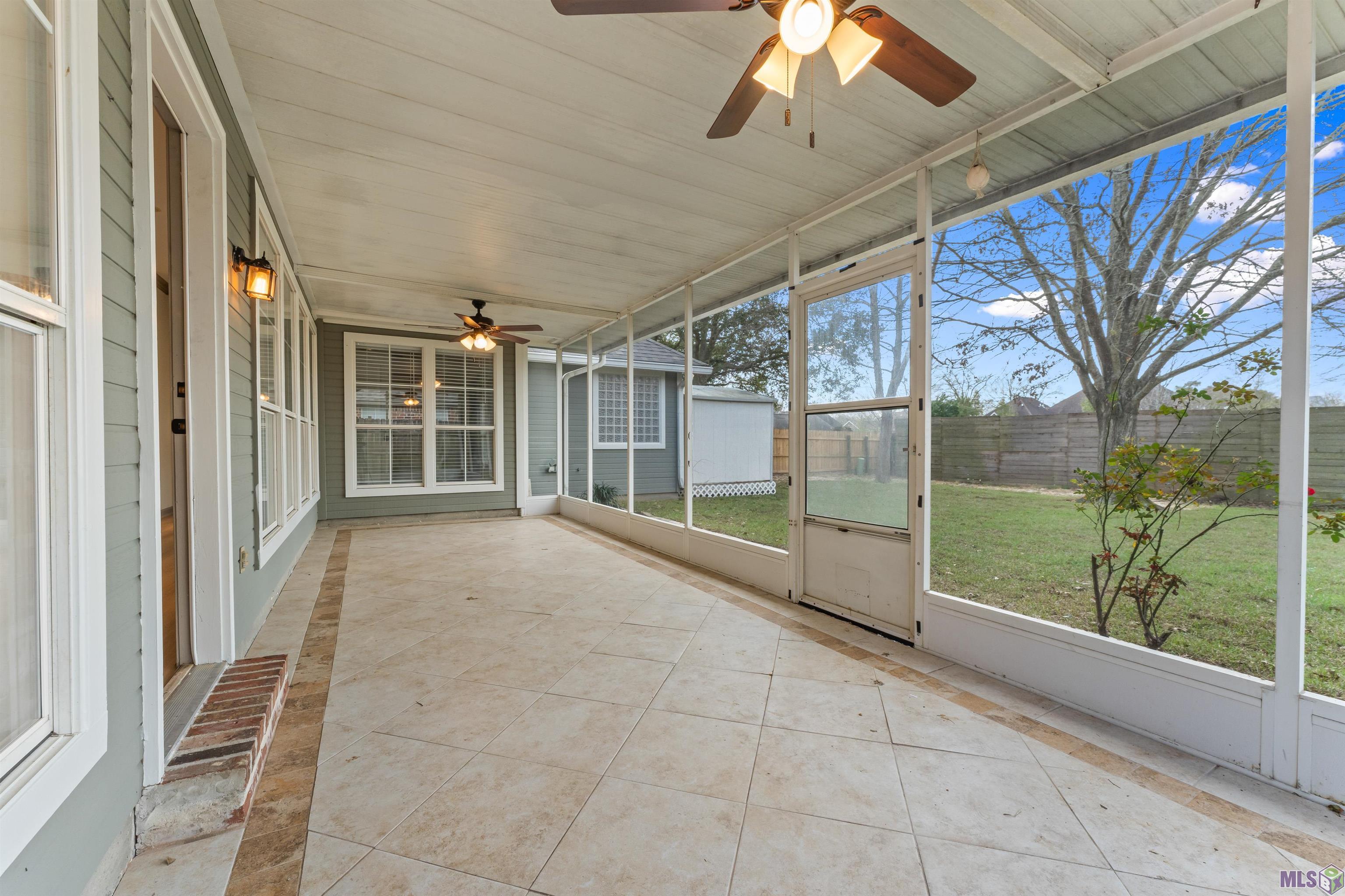 3988 Meadow Ridge Drive Baton Rouge, LA 70817 - Photo 26 of 31