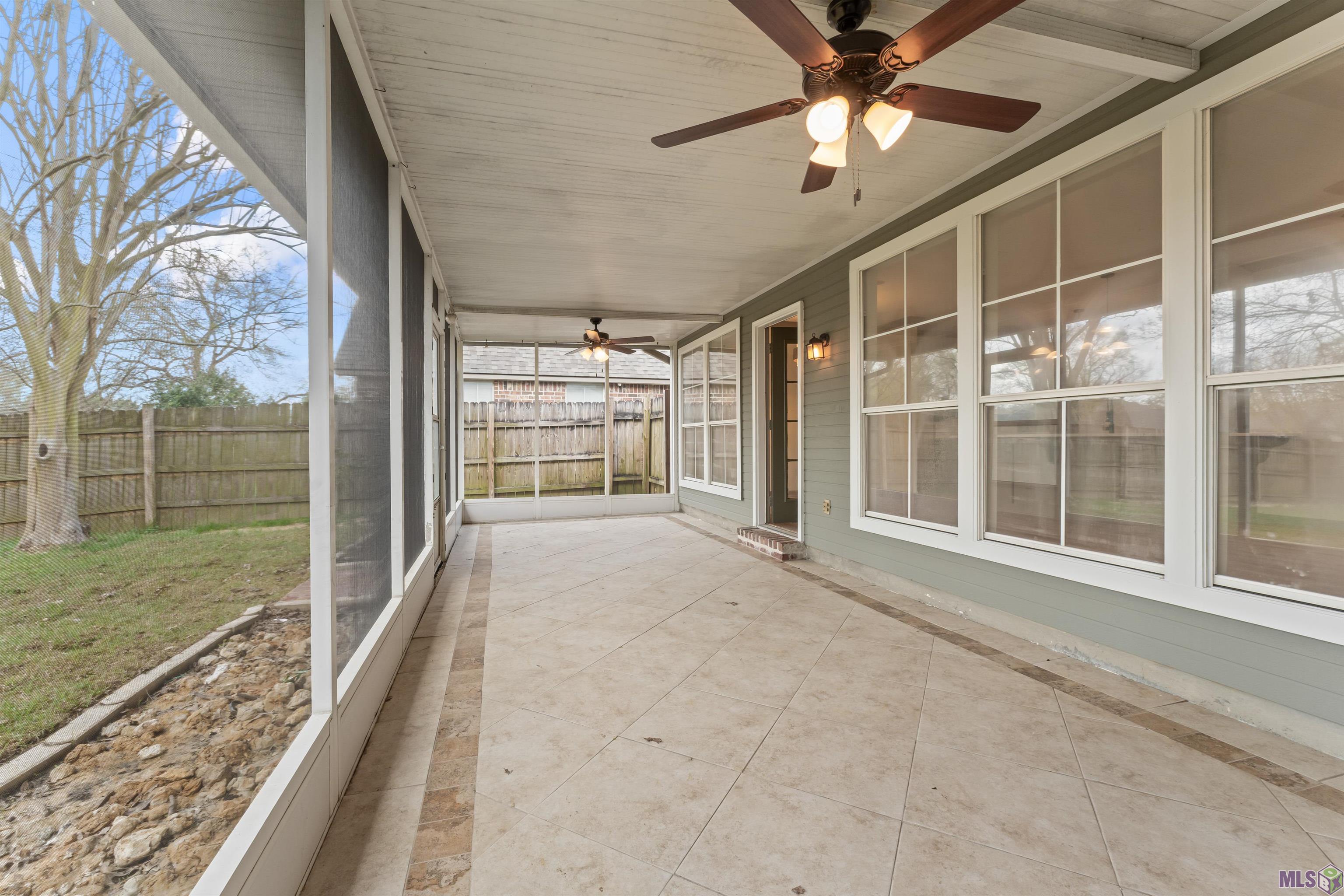 3988 Meadow Ridge Drive Baton Rouge, LA 70817 - Photo 27 of 31
