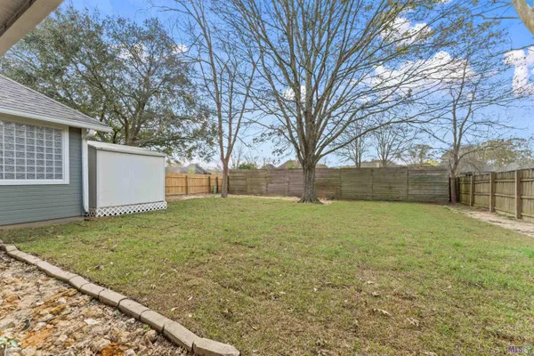 $295,000 | 3988 Meadow Ridge Drive, Baton Rouge, LA 70817