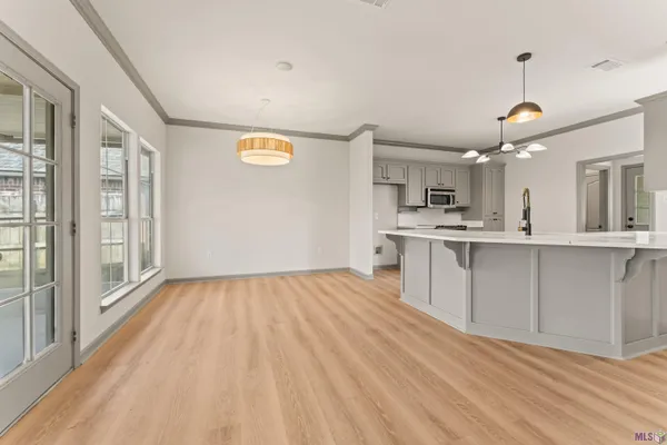 $295,000 | 3988 Meadow Ridge Drive, Baton Rouge, LA 70817