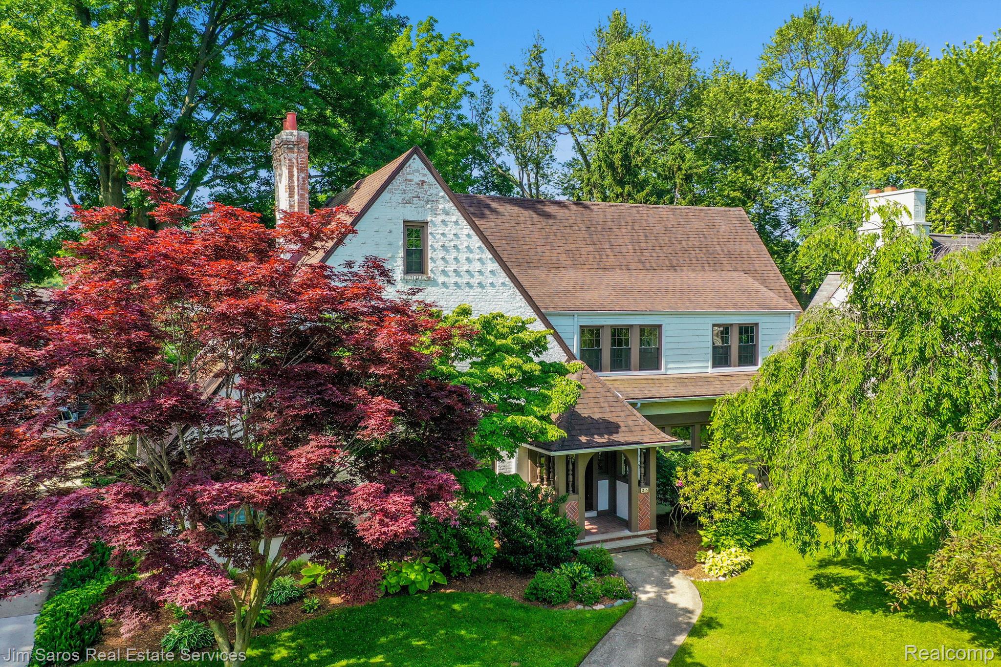 25 Roslyn Road Grosse Pointe, MI 48236 - Photo 3 of 34 Gallery Image 3