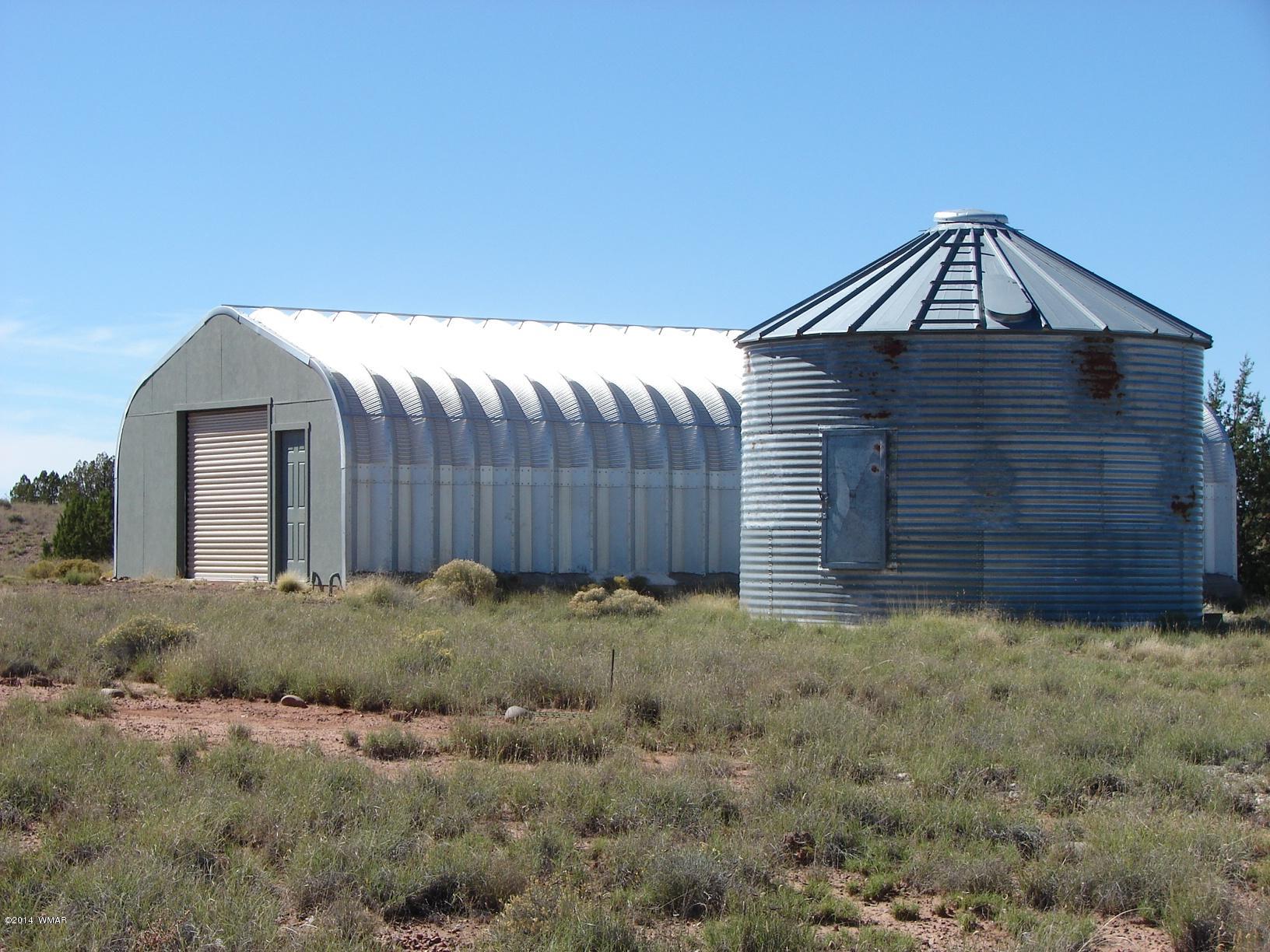 391 Apache County Road Concho, AZ 85924 - Photo 13 of 38