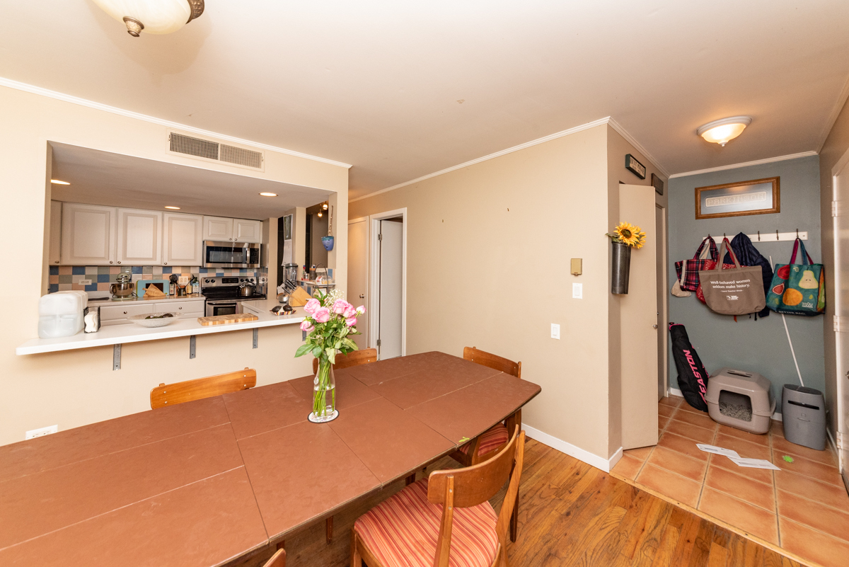Undisclosed Address Chicago, IL 60614 - Photo 6 of 22 a kitchen with stainless steel appliances granite countertop a sink and cabinets