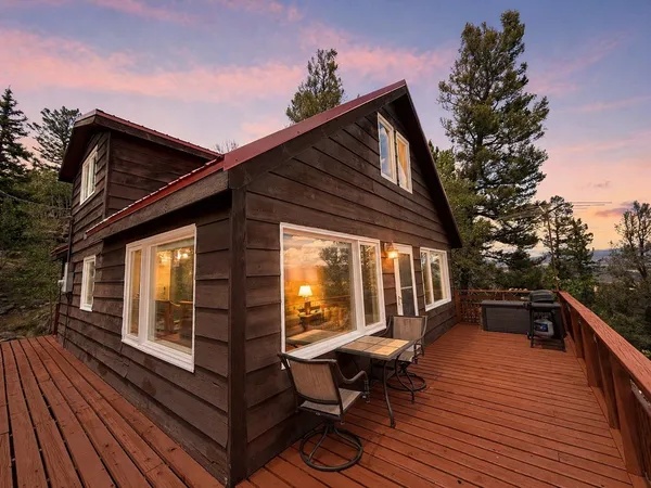 $465,000 | 2138 Overland Circle, Jefferson, CO 80456
