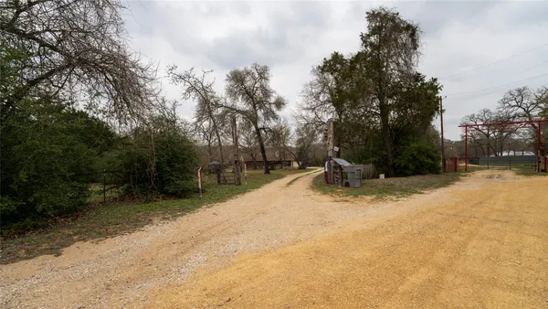 $650,000 | 191 Clydesdale Drive, Dale, TX 78616