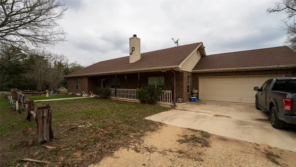 $650,000 | 191 Clydesdale Drive, Dale, TX 78616
