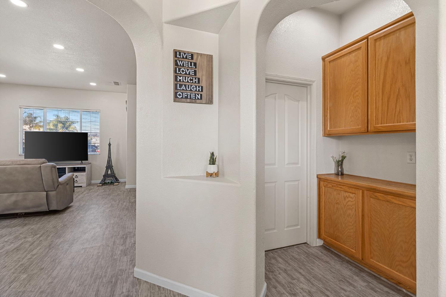 5967 Leonardo Way Elk Grove, CA 95757 - Photo 11 of 22