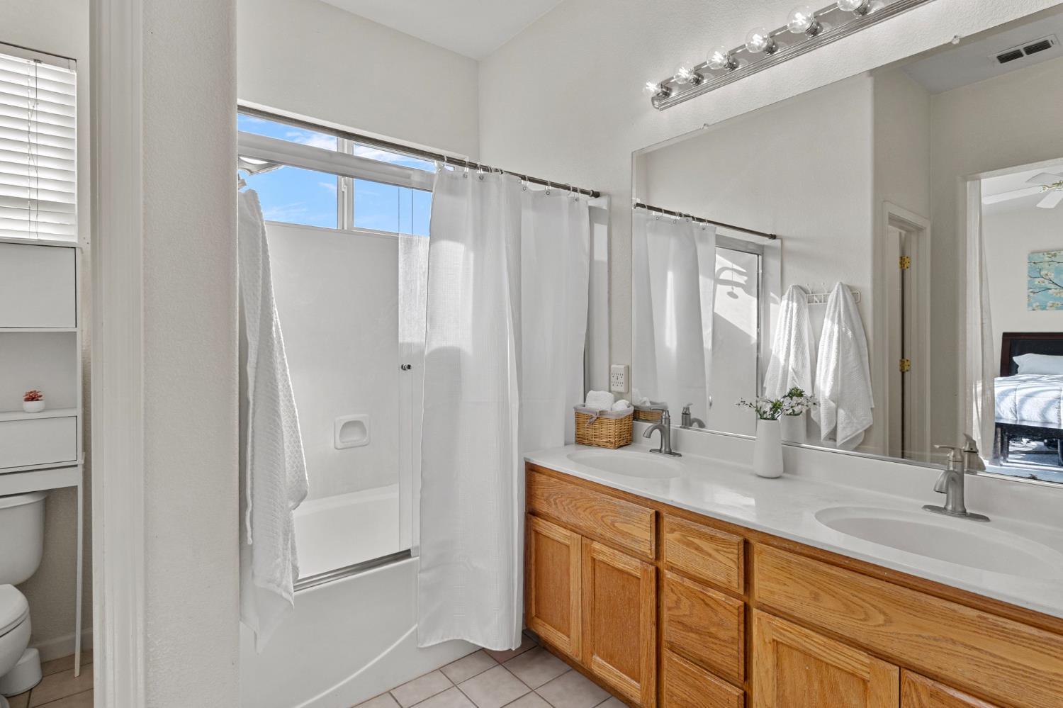 5967 Leonardo Way Elk Grove, CA 95757 - Photo 15 of 22