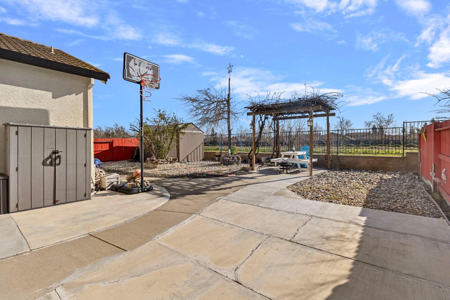 5967 Leonardo Way Elk Grove, CA 95757 - Photo 17 of 22