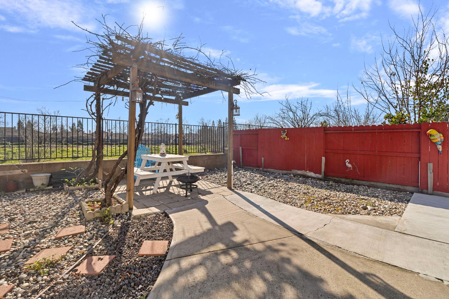 5967 Leonardo Way Elk Grove, CA 95757 - Photo 19 of 22