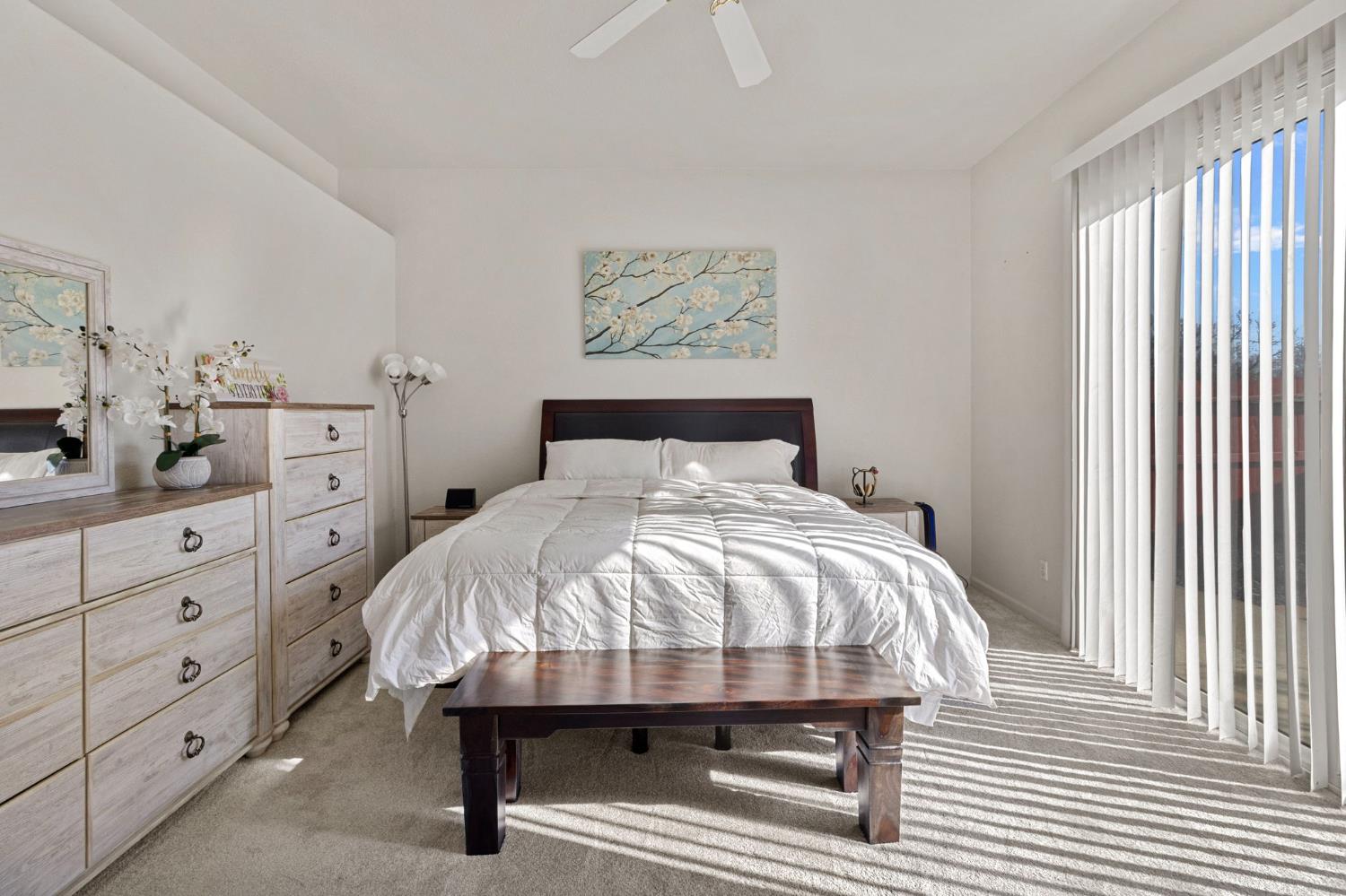 5967 Leonardo Way Elk Grove, CA 95757 - Photo 8 of 22