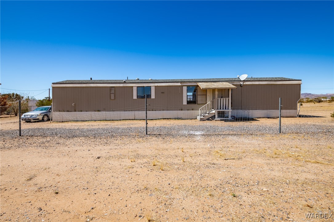4619 Mormon Flat Road, Unit 60 Golden Valley, AZ 86413 - Photo 2 of 32 Back of Structure