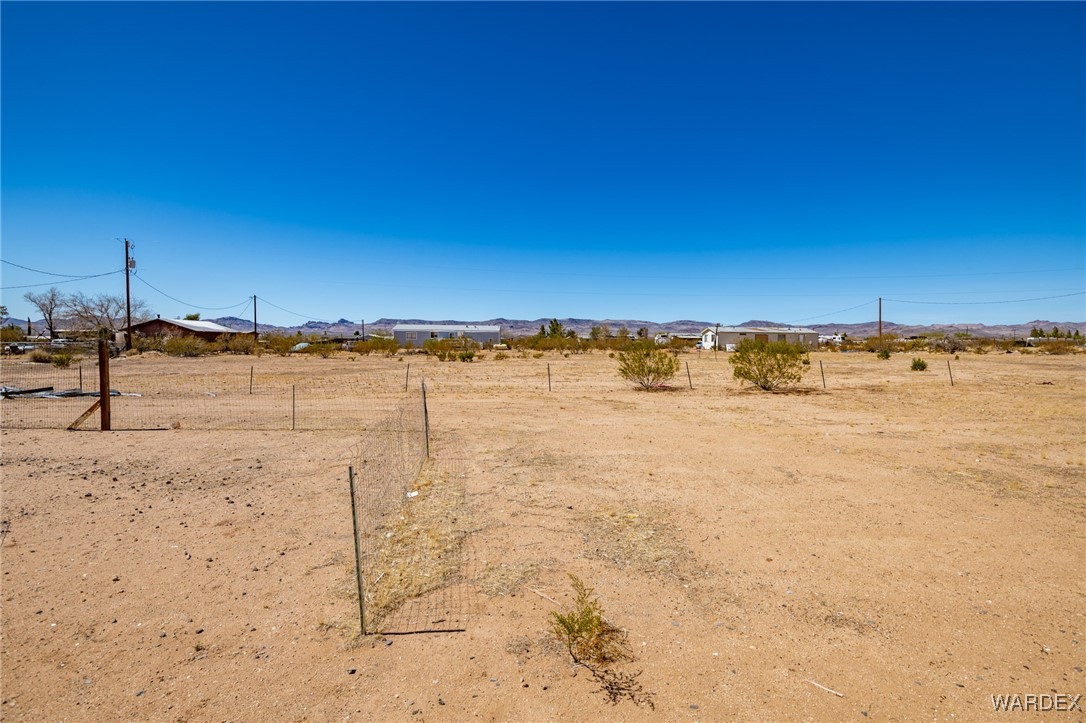 4619 Mormon Flat Road, Unit 60 Golden Valley, AZ 86413 - Photo 10 of 32 Yard