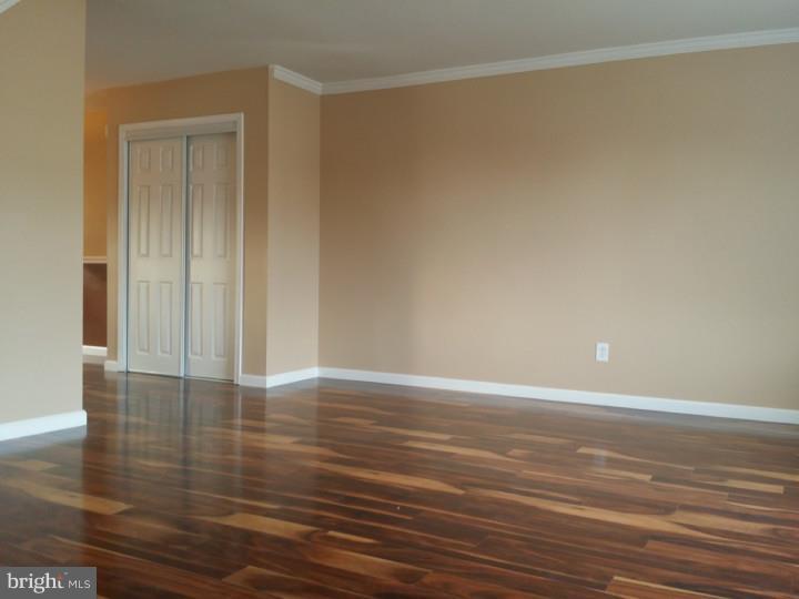 3248 Lester Road Philadelphia, PA 19154 - Photo 4 of 21