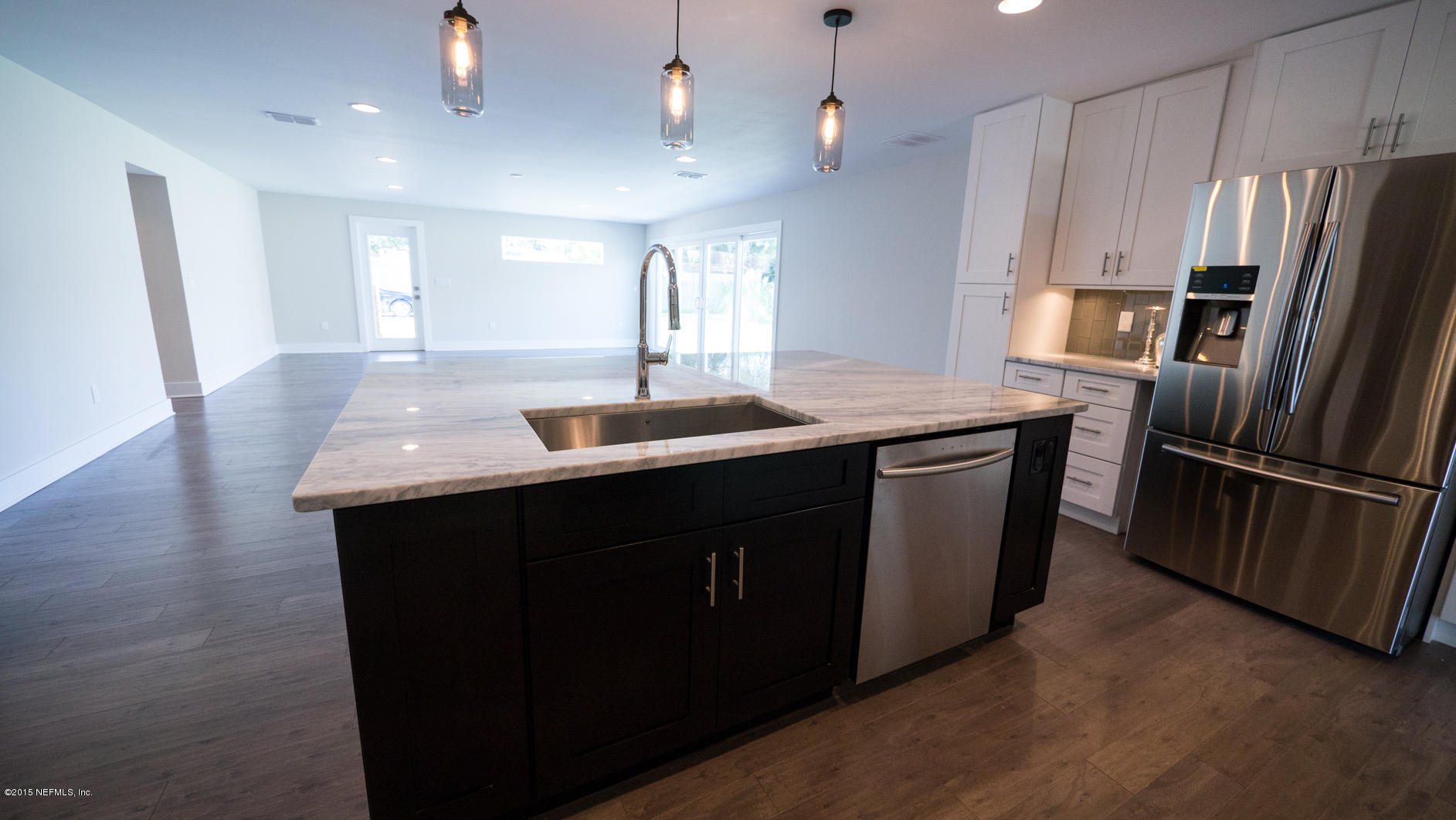 3721 Point Pleasant Road Jacksonville, FL 32217 - Photo 39 of 112 Kitchen - Custom Soft Close Cabinets & D