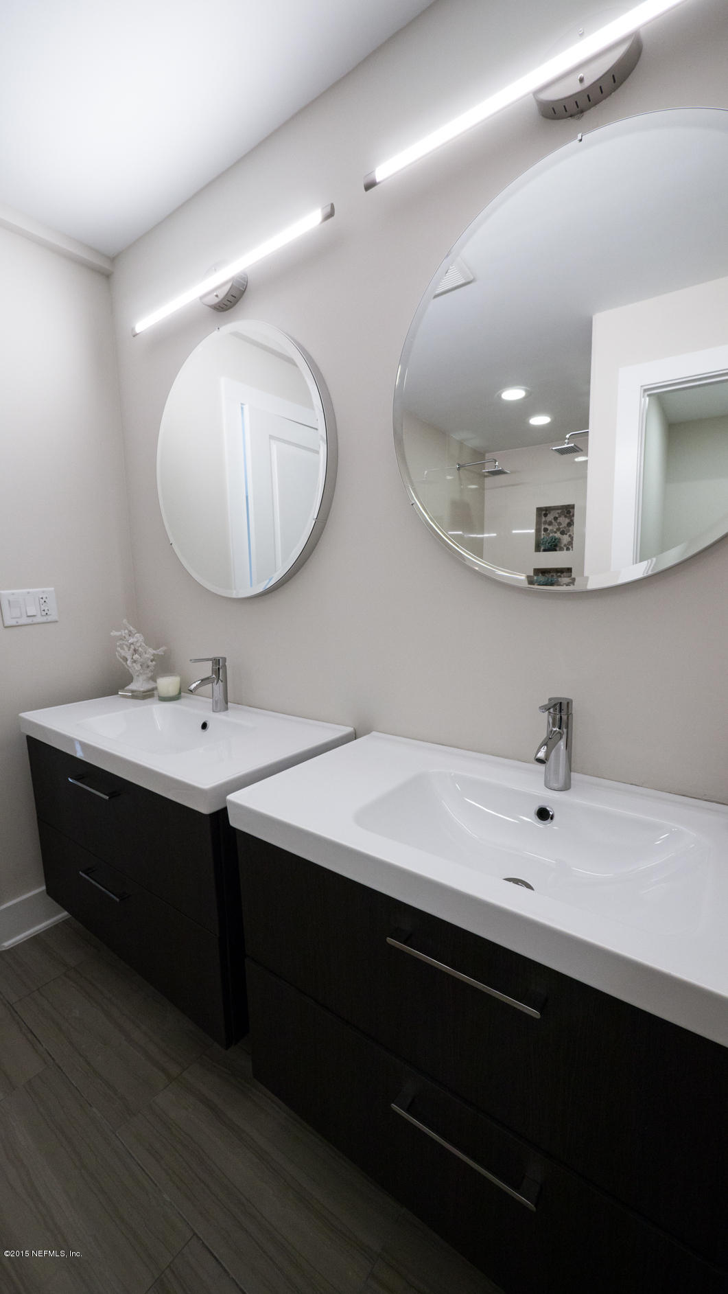 3721 Point Pleasant Road Jacksonville, FL 32217 - Photo 49 of 112 Master Bathroom- Oversized Separate Soft