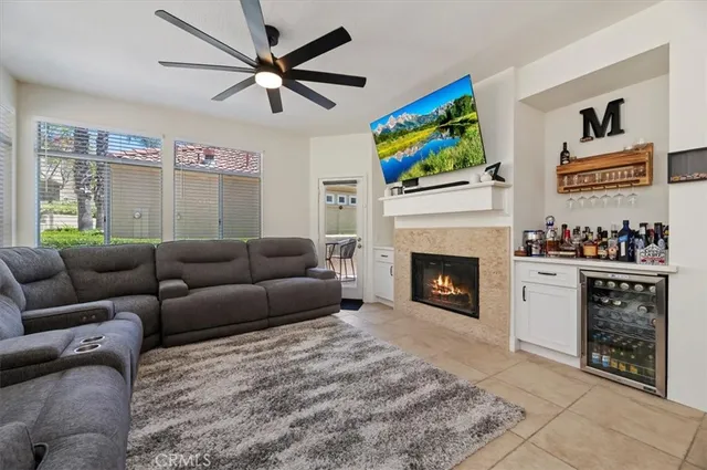 $564,999 | 1151 Veramar Court, Unit 101, Corona, CA 92882