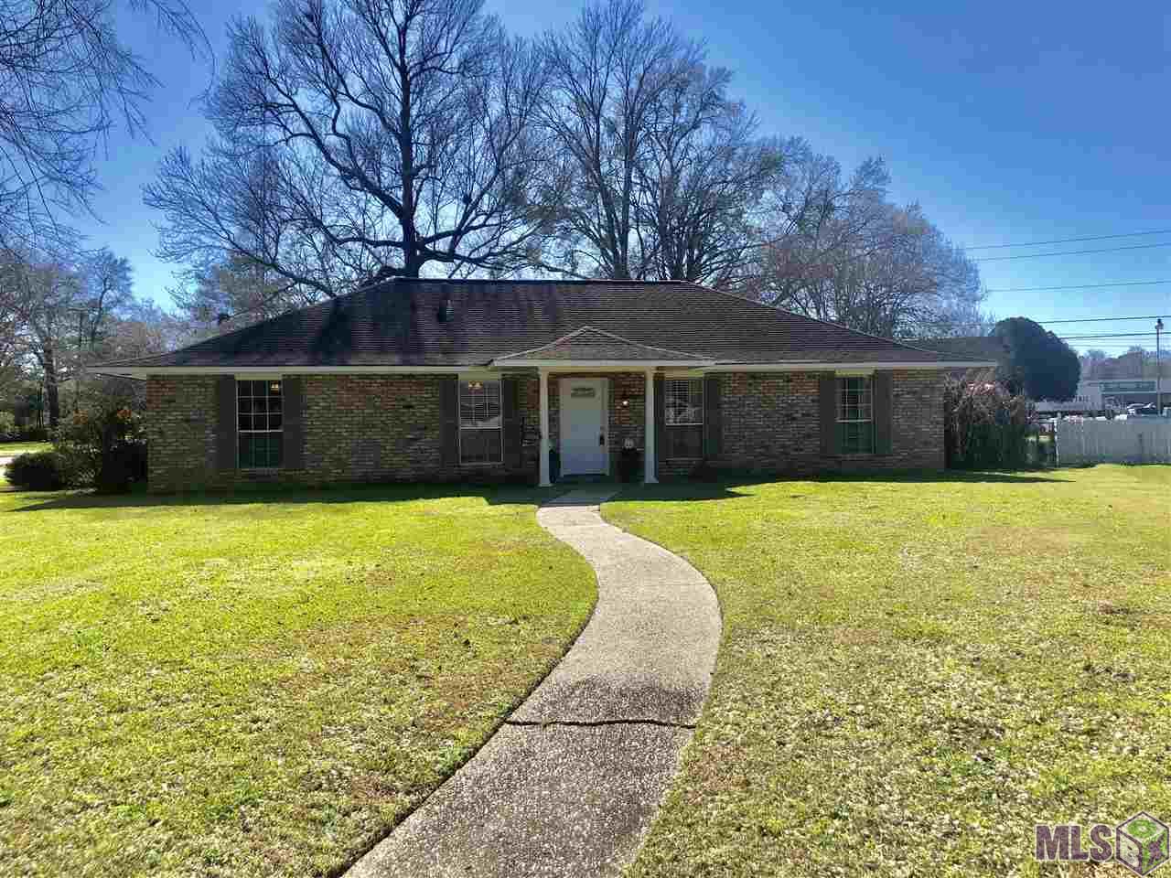 9586 Vienna Avenue Baton Rouge, LA 70810 - Photo 1 of 21 Gallery Image 1