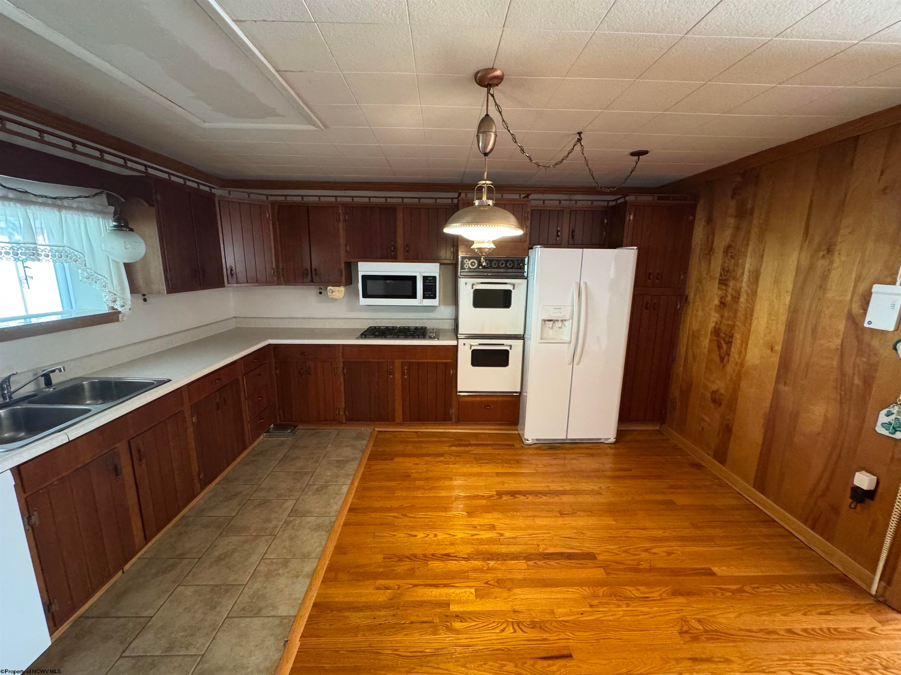 825 Colfax Road Fairmont, WV 26554 - Photo 13 of 25 Gallery Image 13