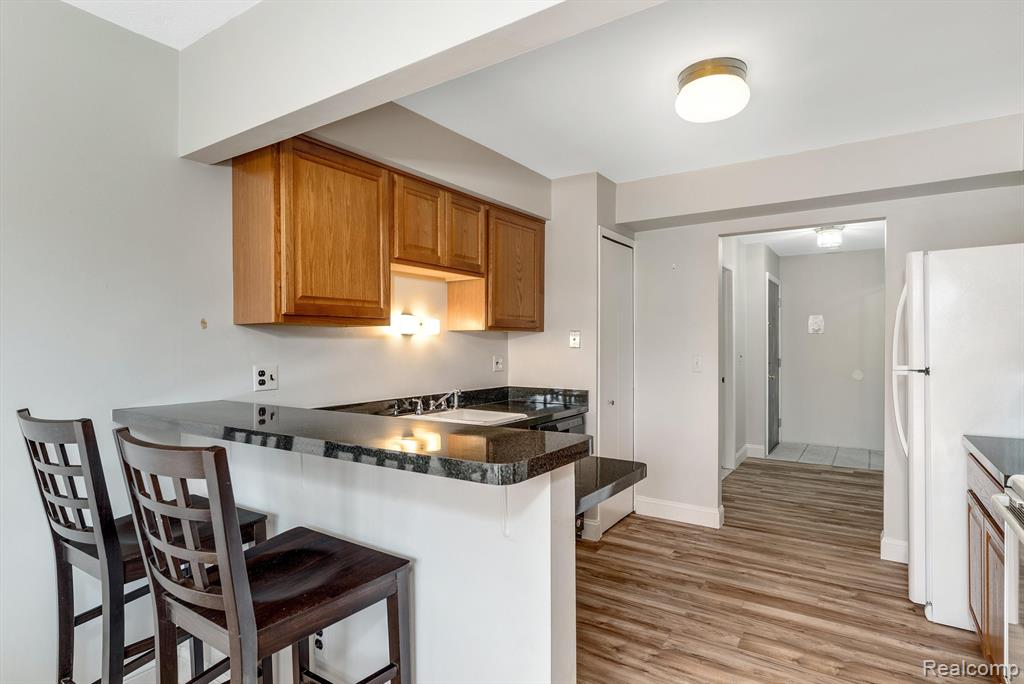 1693 Riverside Drive, Unit 5 Rochester Hills, MI 48309 - Photo 7 of 25