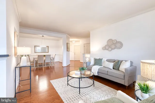 $379,000 | 8260 Stone Crop Drive, Unit E, Ellicott City, MD 21043