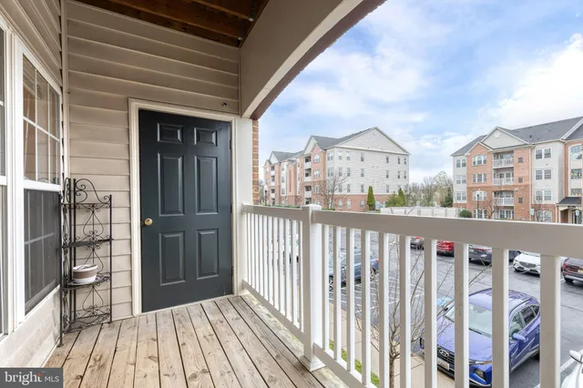 $379,000 | 8260 Stone Crop Drive, Unit E, Ellicott City, MD 21043