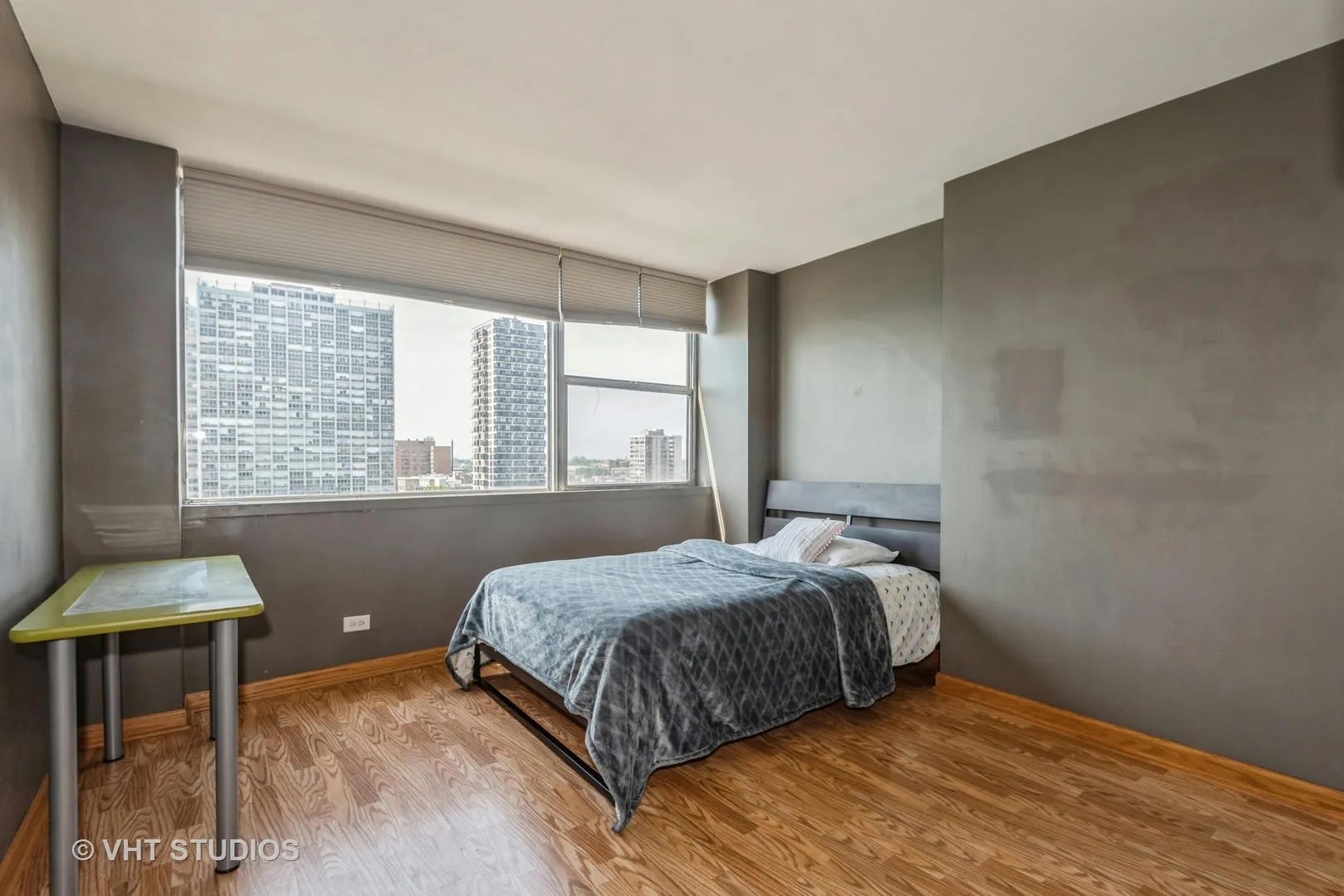 6301 North Sheridan Road, Unit 10R Chicago, IL 60660 - Photo 13 of 20