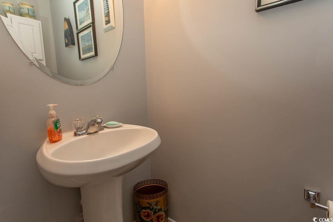 328 Kiskadee Loop, Unit E Conway, SC 29526 - Photo 15 of 37 View of bathroom