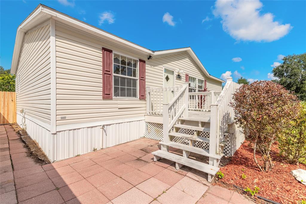 55721 Palmetto Road Astor, FL 32102 - Photo 9 of 27