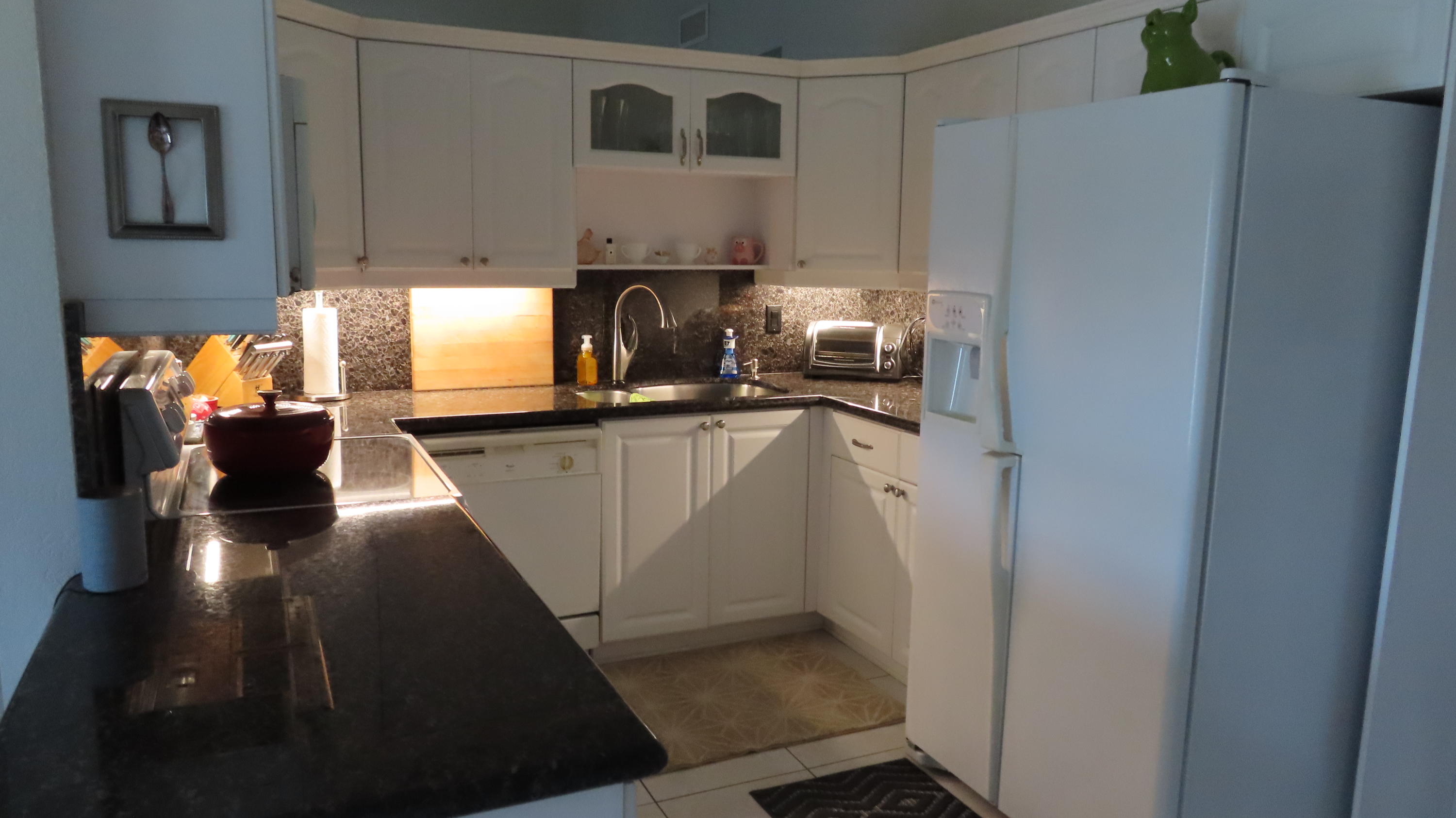 9874 Robins Nest Road Boca Raton, FL 33496 - Photo 13 of 89 Kitchen