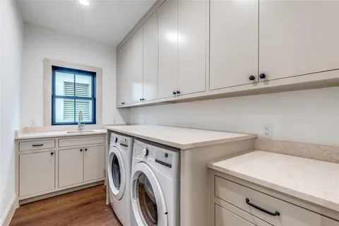 $1,995,000 | 6201 Lakeshore Drive, Dallas, TX 75214