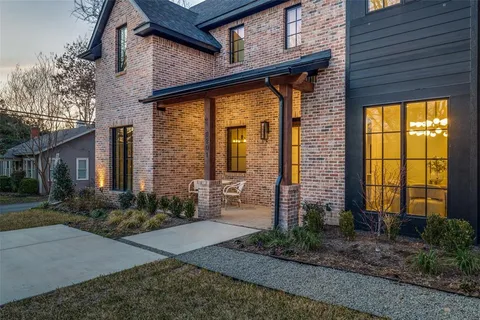 $1,995,000 | 6201 Lakeshore Drive, Dallas, TX 75214