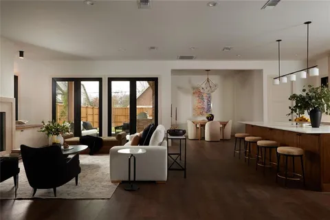 $1,995,000 | 6201 Lakeshore Drive, Dallas, TX 75214