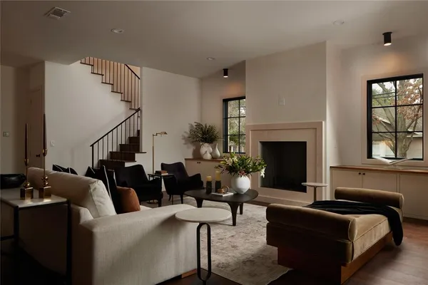 $1,949,000 | 6201 Lakeshore Drive, Dallas, TX 75214