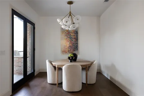 $1,995,000 | 6201 Lakeshore Drive, Dallas, TX 75214