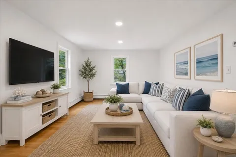 $999,000 | 320 First Parish Road, Scituate, MA 02066
