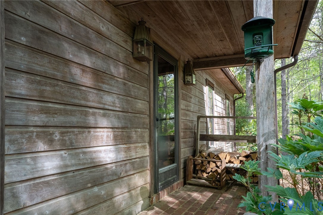7381 McClellan Road Mechanicsville, VA 23111 - Photo 6 of 66 Front porch