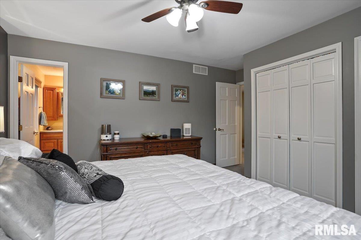 308 Thames River Road Springfield, IL 62711 - Photo 22 of 45