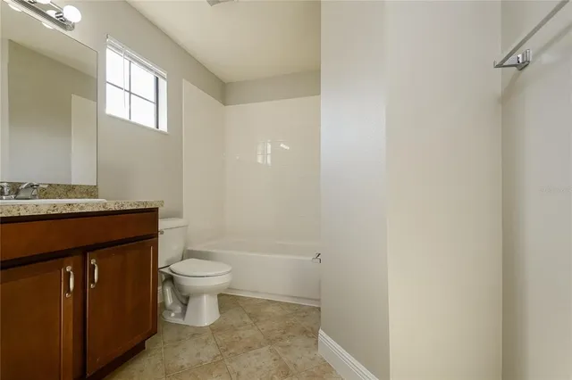 $3,088 | 10255 Newminster Loop, Ruskin, FL 33573