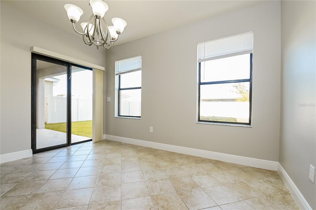 10255 Newminster Loop Ruskin, FL 33573 - Photo 4 of 17