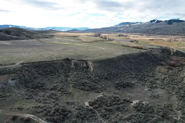 $1,990,000 | 536 Lemhi Road, Salmon, ID 83467