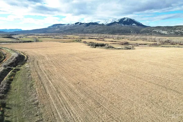 $1,990,000 | 536 Lemhi Road, Salmon, ID 83467